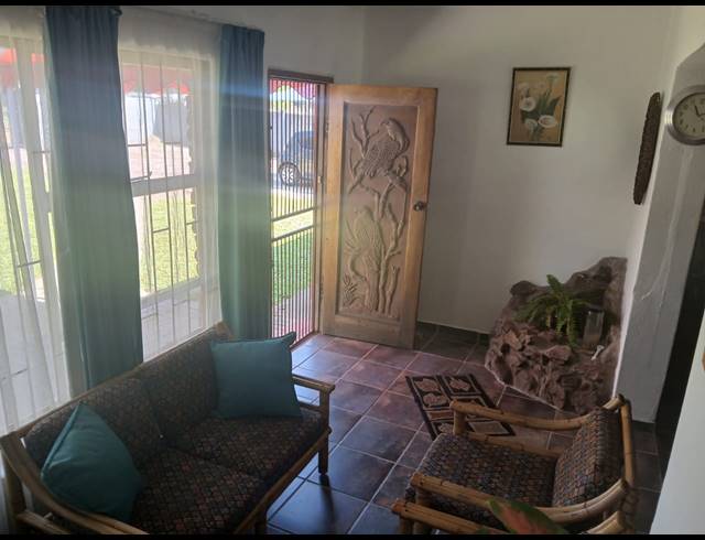 4 BEDROOM HOUSE FOR SALE IN BO-DORP